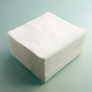 Low Endotoxin. Lint Less Wipes Polyester//Cellulose Blend Wipe Used for Pharmaceutical Compounding /& Manufacturing Pack of 300