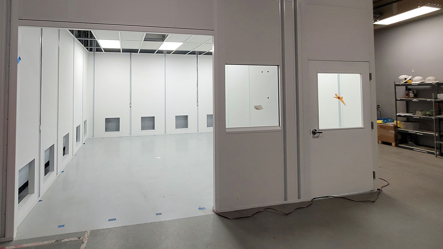 Semiconductor Cleanroom Installation