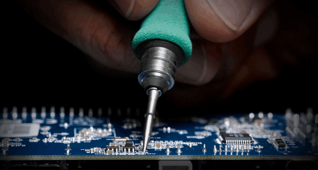 Common Mistakes With Precision Screwdriver Set: Avoid These Errors